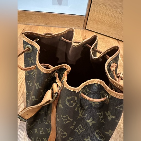 Louis Vuitton NOE GM - Picture 8 of 17